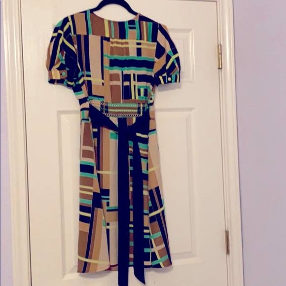 Webster geometric dress wrap front style - Picture 7 of 7